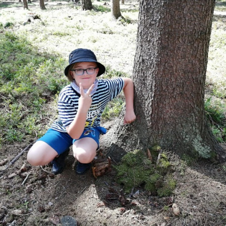 [6bcf22df-b80d-47da-afeb-6e2a1985a7c5.jpeg]