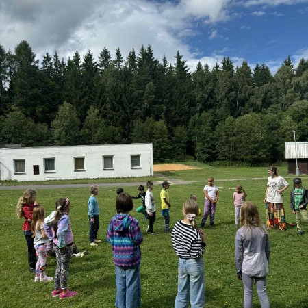 [2ff2f756-999b-4d9a-943c-e5966f2dad80.jpeg]