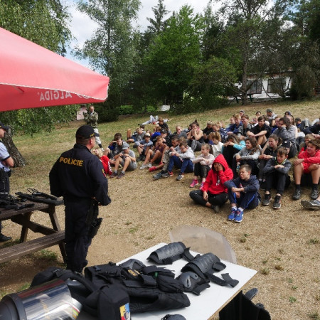 [12.-den-10.7-10-.jpeg]