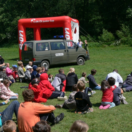 [policie-4-resize.jpeg]