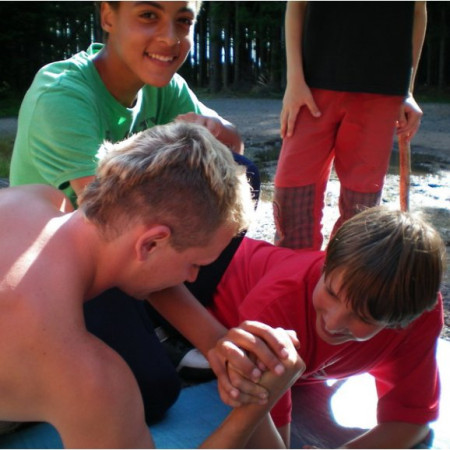 [100-0083-resize.jpeg]