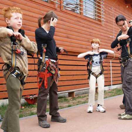 [10-oblekani-postroje.jpeg]