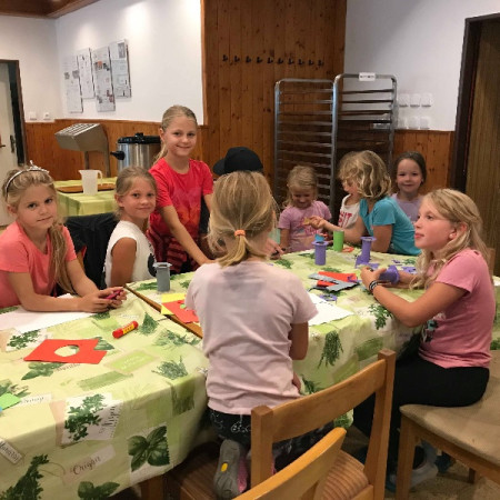 [67454564-2868352816526479-3222673357015089152-n.jpeg]