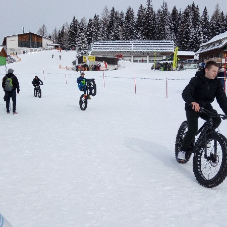 [img-20180215-111140.jpeg]