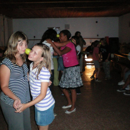 [100-0658-resize.jpeg]