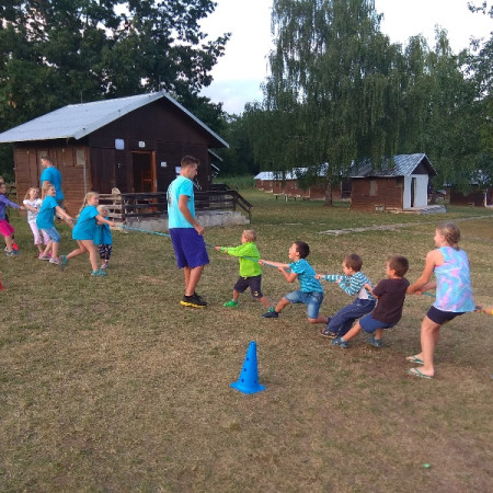 [67847996-869417593457820-5804154246160973824-n.jpeg]