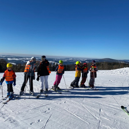 [79d5e050-80b2-4de3-b4d7-e0d5631a7211.jpeg]