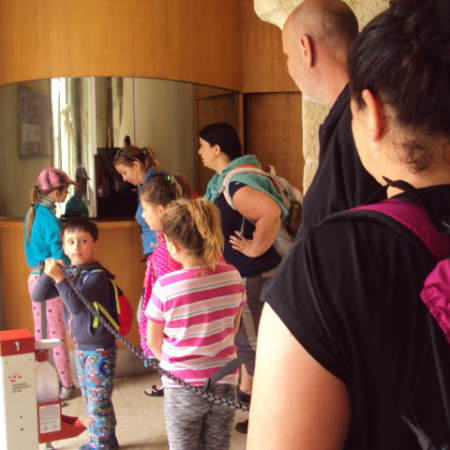 [9.7.spolecny-vylet-na-zvikov-16-.jpeg]