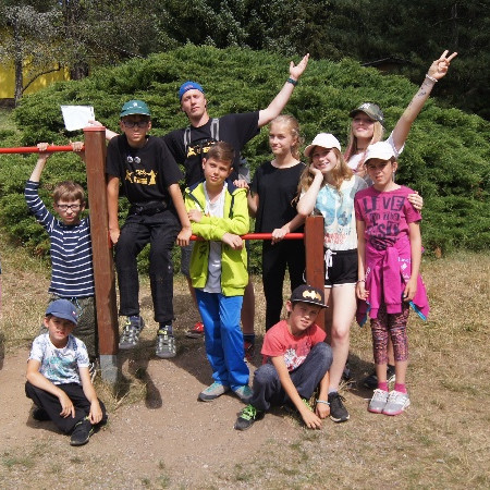 [9.-den-8.7-16-.jpeg]