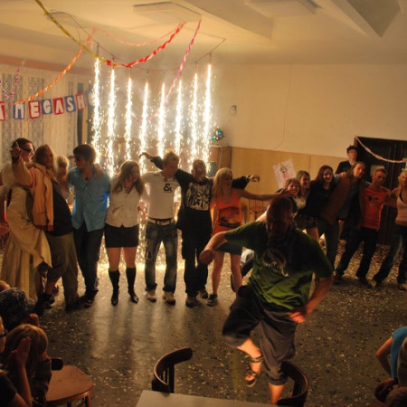 [megashow-8-resize.jpeg]