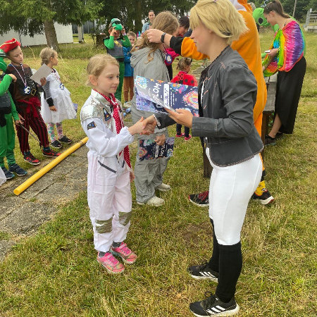 [3afc15ac-8b0c-4fc8-9711-4fbb8d0bc30f.jpeg]