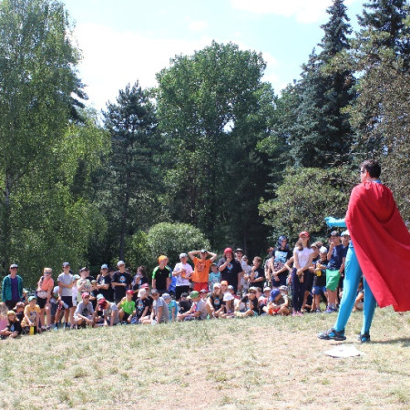 [01-5.-den-3.7-6-.jpeg]