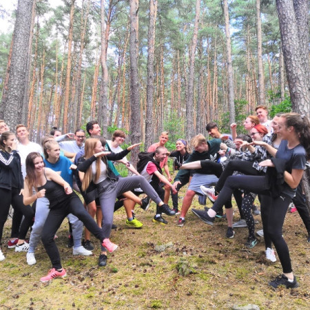 [2.-den-1.7-6-.jpeg]