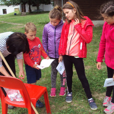 [8.7.cth-let-na-kosteti-3-.jpeg]