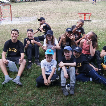 [9.-den-8.7-23-.jpeg]