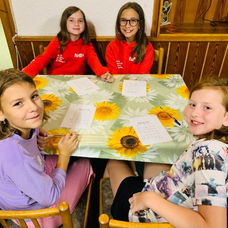 [03c31b1f-5ea5-4cef-a2bd-25cf9c09ad01.jpeg]