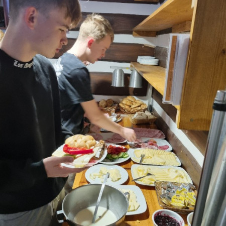 [20220307-080906-1-.jpeg]