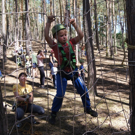 [8.-den-7.7-10-.jpeg]