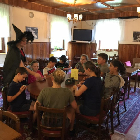 [d674d9dc-1352-4eb5-81d9-0e1fbea77478.jpeg]