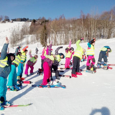 [52637213-399995694088271-5585616324341530624-n.jpeg]