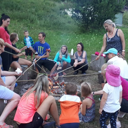 [67402385-416632812277903-3522441037526073344-n.jpeg]