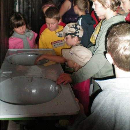 [100-0343-resize.jpeg]