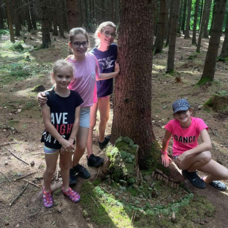 [1ba2cebdf1b82dd7a385c0266bcab446.jpeg]