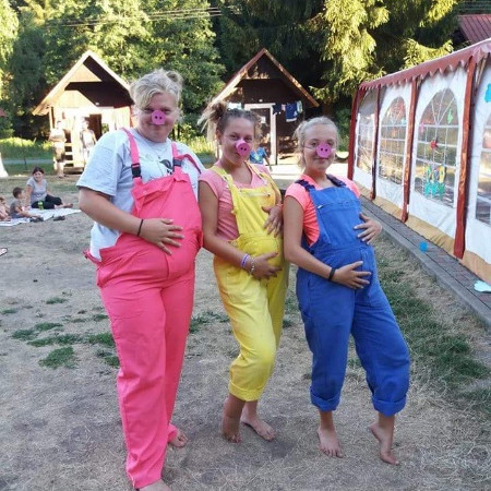 [fb-img-1537888001037.jpeg]