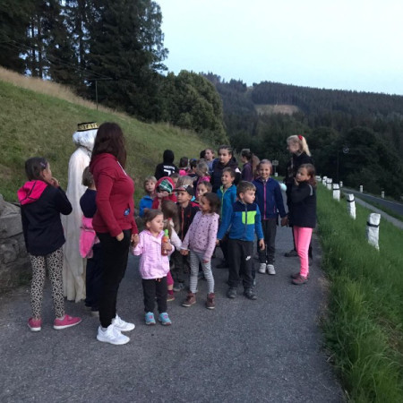 [5380f7e4-cdfc-40e2-a393-5a504d3b6804.jpeg]