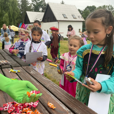 [b985d21c-b2d7-4937-b9b9-2e7c1d261830.jpeg]