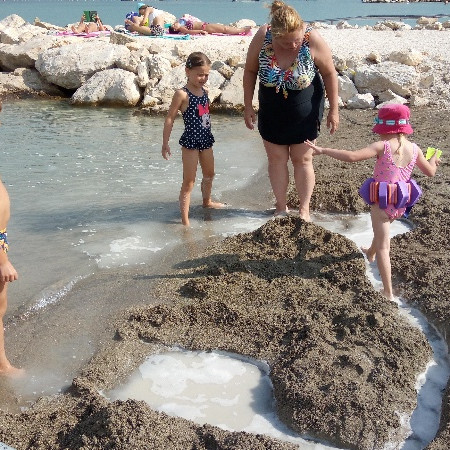 [img-20180820-155849.jpeg]