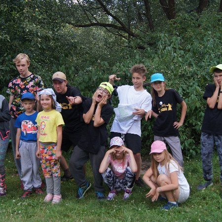 [9.-den-8.7-25-.jpeg]