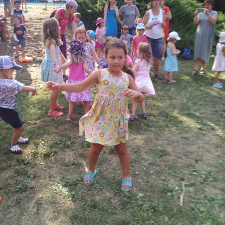 [38804510-1808550372591580-1408970717306814464-n.jpeg]