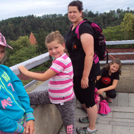 [9.7.spolecny-vylet-na-zvikov-17-.jpeg]