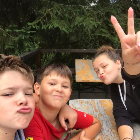 [kopie-souboru-21e5f5e1-d525-44c5-ab8b-ba9c79c235f3.jpeg]