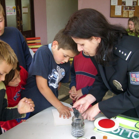 [cimg1105-resize.jpeg]