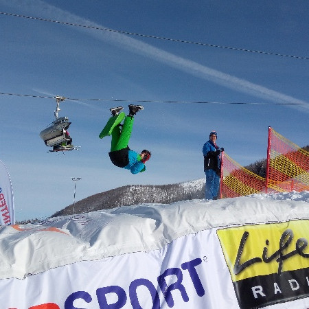 [img-20180215-144227-9.jpeg]