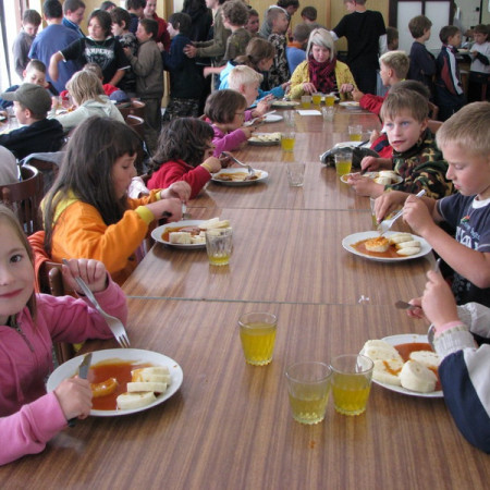 [ruzne-30-resize.jpeg]