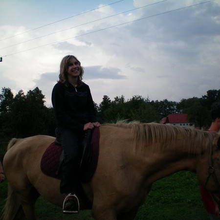 [100-0668-resize.jpeg]