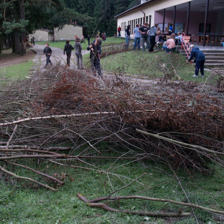 [p7041939-resize.jpeg]