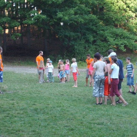 [s5004280-resize.jpeg]