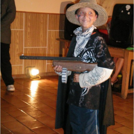 [100-0740-resize.jpeg]