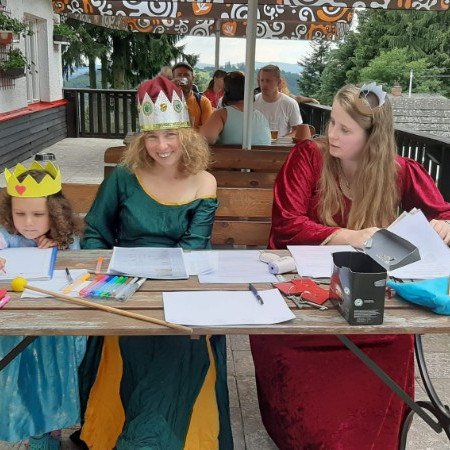 [109812796-3026230297493624-8640787699923622731-o.jpeg]