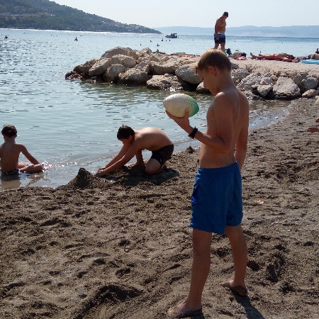 [img-20180820-103347.jpeg]