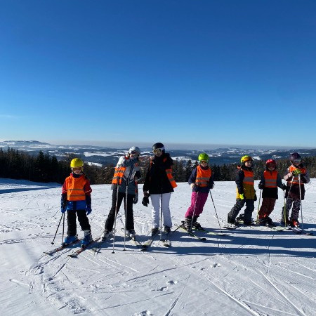 [5c192dee-a1de-4a8d-a25f-dacde7678608.jpeg]