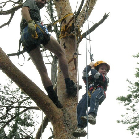 [lana-110-resize.jpeg]