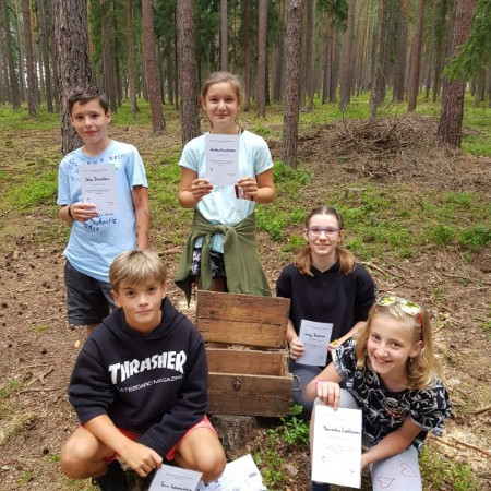 [4dc34365-1e27-455a-9103-8c951ffb4a51.jpeg]