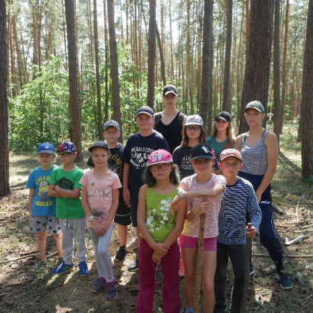 [6.-den-4.7-8-.jpeg]