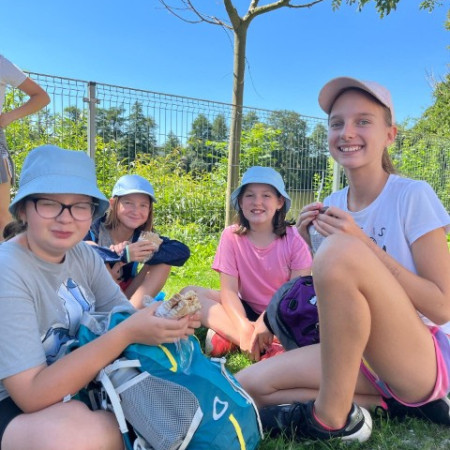 [bc96a28d-2745-4b89-aeee-f2f77edf8952.jpeg]