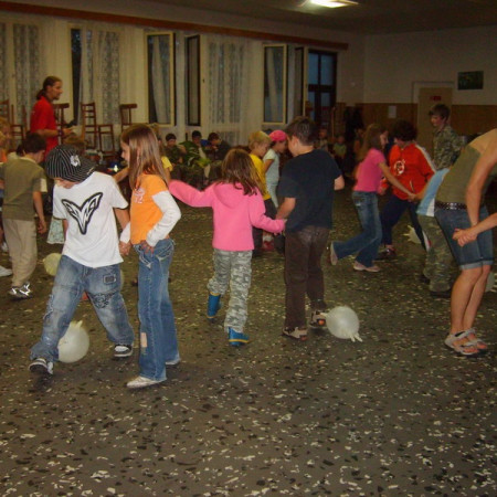 [s5003615-resize.jpeg]